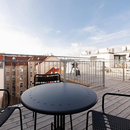 Symphony Apartments 42 - Modern Loft With Terrace And Grill In Central Location Vienne Extérieur photo