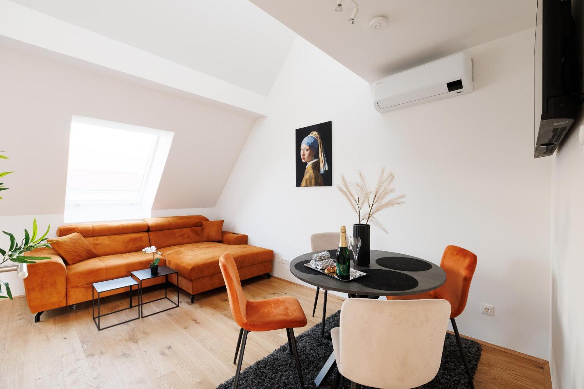 Symphony Apartments 42 - Modern Loft With Terrace And Grill In Central Location Vienne Extérieur photo