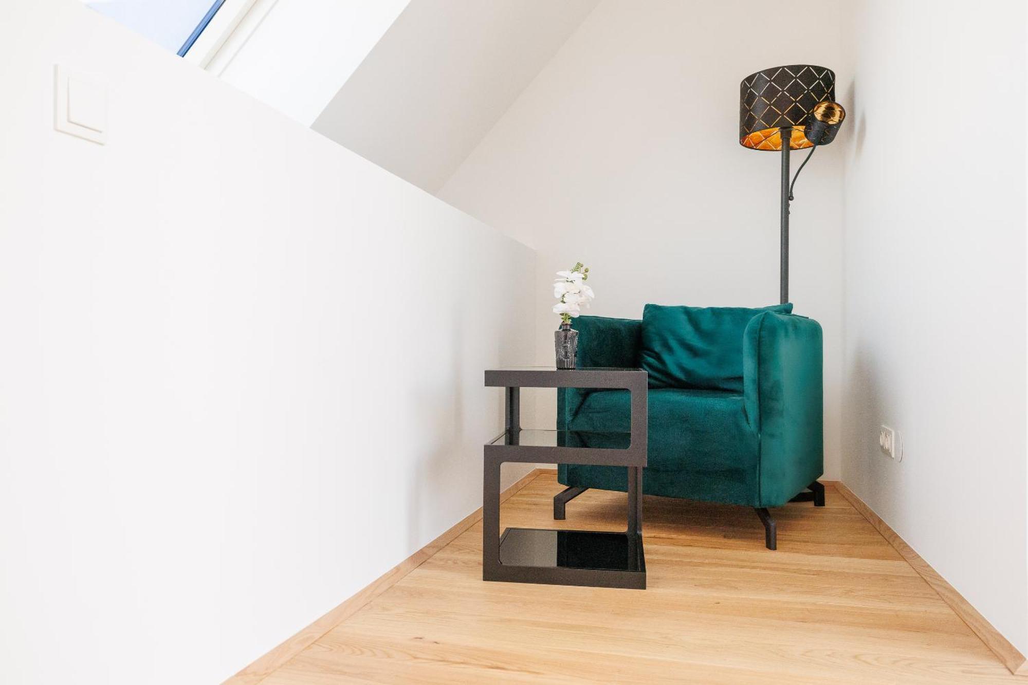 Symphony Apartments 42 - Modern Loft With Terrace And Grill In Central Location Vienne Extérieur photo