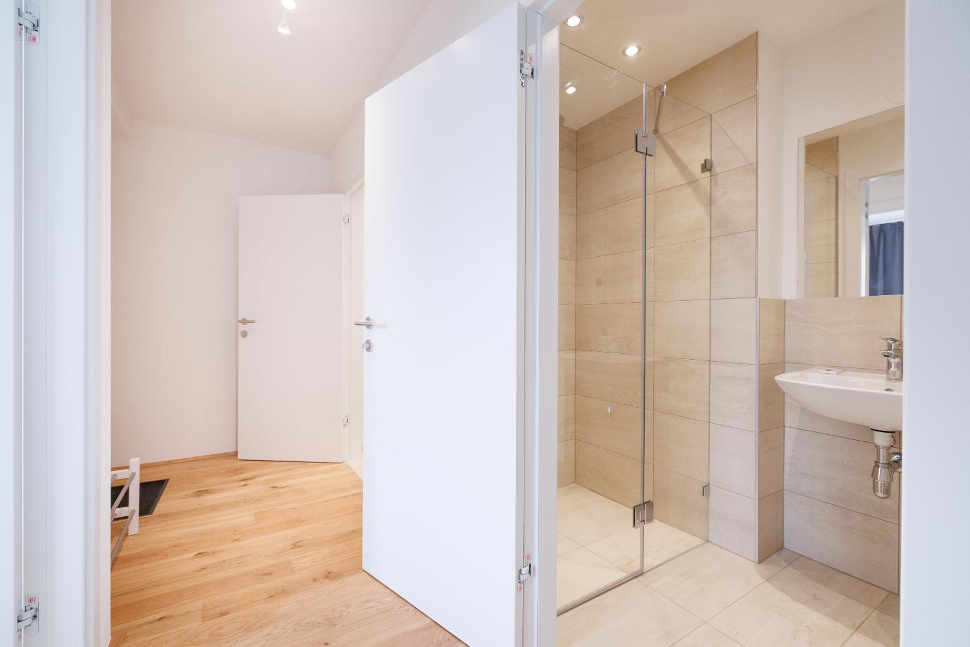 Symphony Apartments 42 - Modern Loft With Terrace And Grill In Central Location Vienne Extérieur photo