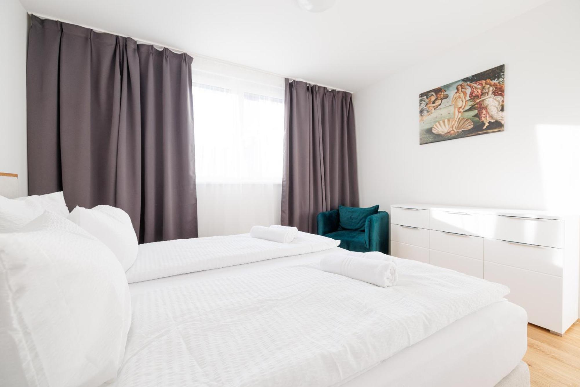 Symphony Apartments 42 - Modern Loft With Terrace And Grill In Central Location Vienne Extérieur photo